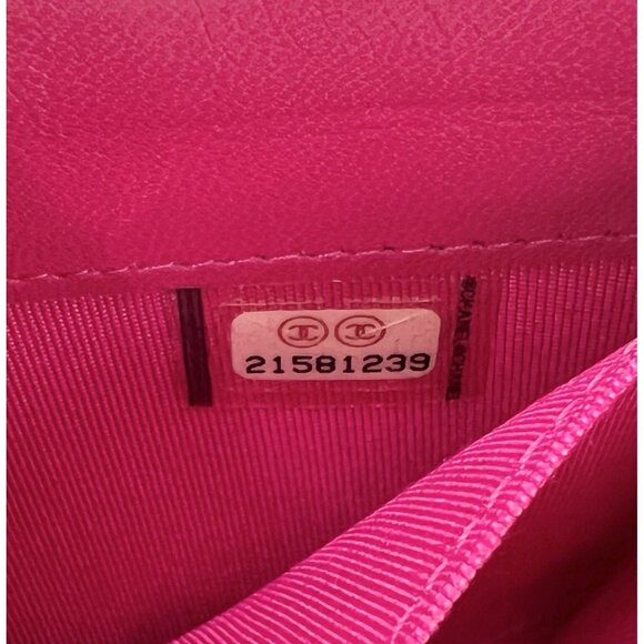 Chanel Velvet Quilted Timeless Fuchsia Wallet on a Chain Clutch Bag - Picture 7 of 16